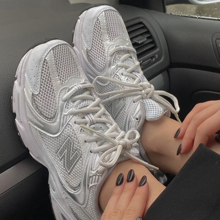 New Balance 530 Wit detail